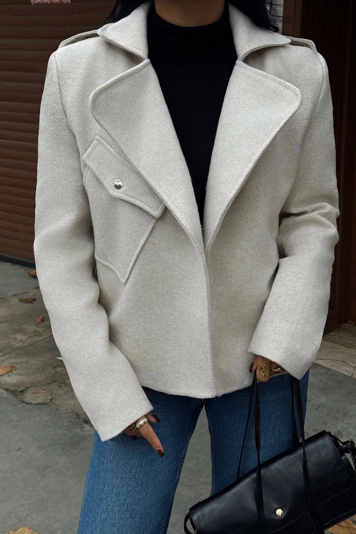 Trendy Tailored Jacket - Beige