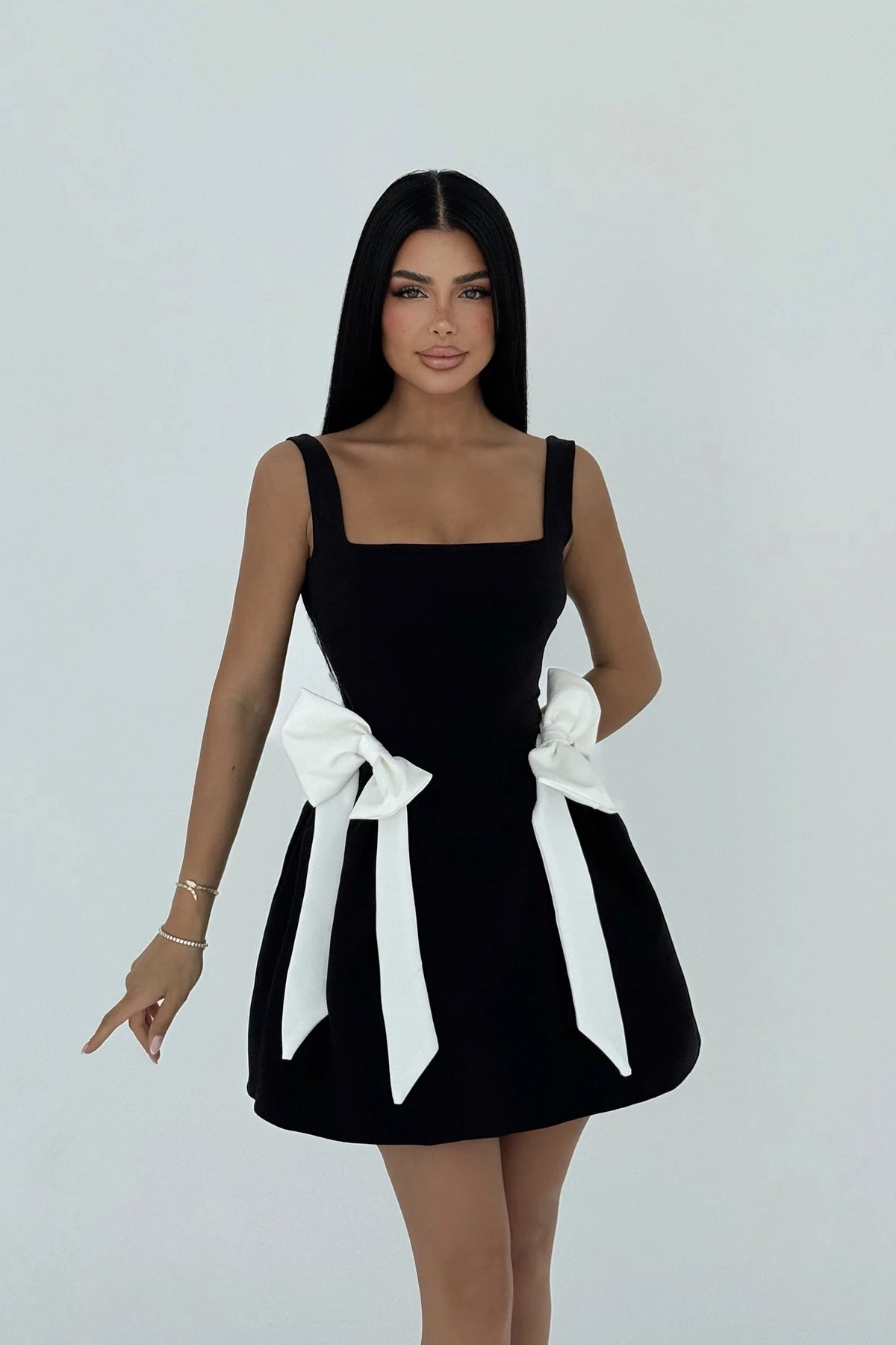 Jessy Bow Dress